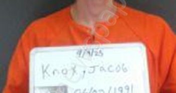 KNOX, JACOB THOMAS | 2025-11-07 15:32:00 Sebastian County, Arkansas Booking