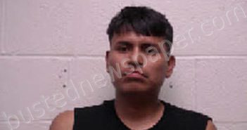 <B>MENDOZA</B>, <B>ABRAHAM</B> #, Robertson County, Tennessee - 2025-11-08 07:56:00