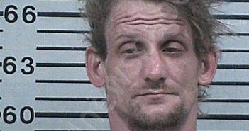 EACRET, ZACHARY PAUL | 2025-11-14 22:46:58 Hood County, Texas Booking