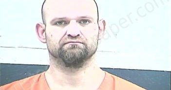 ROBBINS, JOSHUA WAYNE, SR. | 2025-11-19 21:33:00 Breckinridge County, Kentucky Booking