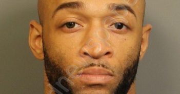 HOLLOWAY, REGINALD GRANT JUNIOR | 2025-11-20 00:35:00 Jefferson County, Alabama Booking