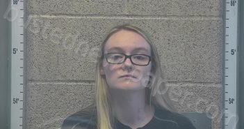 CARTER, CAITLIN SUE | 2025-11-23 23:16:00 Henderson County, Kentucky Booking