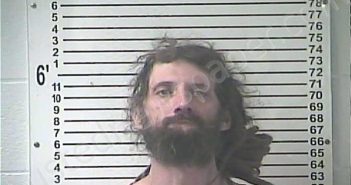 MILLER, SHELBY MASON | 2025-11-30 21:01:00 Hardin County, Kentucky Booking