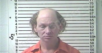 JAGGERS, TRAVIS WILLIAM | 2025-12-01 18:03:00 Hardin County, Kentucky Booking