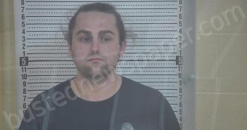CURRY, CODY R | 2025-12-04 18:04:00 Taylor County, Kentucky Booking