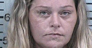 ADAMS, BRITTANY LYNN | 2025-12-07 21:39:03 Hood County, Texas Booking