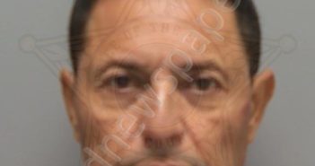 VALLECILLO, JUAN RAMON | 2025-12-07 01:40:00 Lee County, Florida Booking