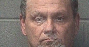 JOHNSON, STEPHEN LEE | 2025-12-08 10:04:59 Onslow County, North Carolina Booking