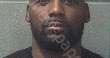 KING, SINCERE LEEVONTA | 2025-12-08 20:32:00 Onslow County, North Carolina Booking