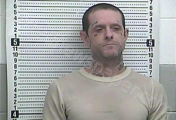 LEAR, SHAWN #, Casey County, Kentucky - 2025-12-09 17:31:00