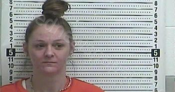 SEALS, CASSIE M | 2025-12-11 14:53:00 Casey County, Kentucky Booking