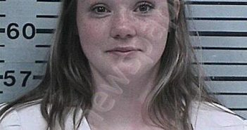 YOUNGBLOOD, ASHLEY NICOLE | 2025-12-17 16:09:29 Hood County, Texas Booking