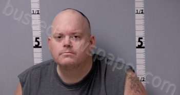 LINTERN, JASON ALLEN | 2025-12-18 12:15:00 Gratiot County, Michigan Booking