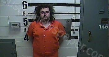 MOGOLLON, DRAKEN ASHER | 2025-12-20 00:07:00 Larue County, Kentucky Booking