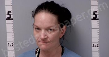 PENOYER, NIKOLE RENEE | 2026-01-16 20:44:00 Gratiot County, Michigan Booking