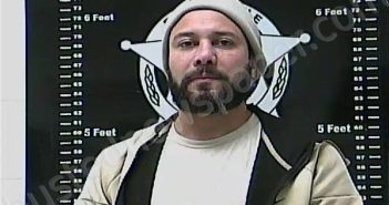 LINARES-OROZCO, CESAR NMN | 2026-01-23 19:15:00 Clark County, Kentucky Booking