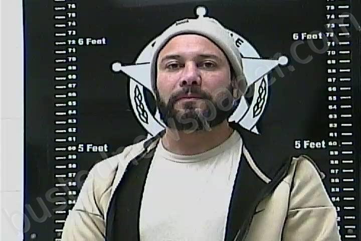 LINARES-OROZCO, CESAR NMN #, Clark County, Kentucky - 2026-01-23 19:15:00