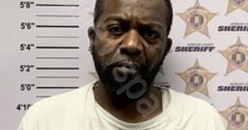 DANTA DEWAYNE LANDOR | 2026-02-15 02:29:00 Morgan County, Alabama Booking