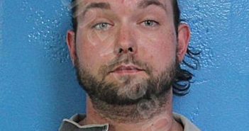 MOSS, JONATHAN C | 2026-03-23 18:43:00 Sullivan County, Tennessee Booking