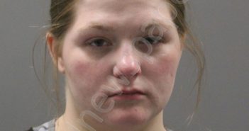 KELSEY NICOLE HOLT | 2026-03-25 03:45:00 Limestone County, Alabama Booking