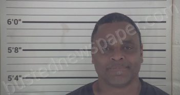 DIXON, ANDRE DWAYNE | 2026-04-03 20:18:00 Campbell County, Kentucky Booking