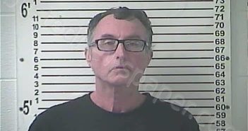 CLARK, JASON LEE | 2026-04-09 13:30:00 Hardin County, Kentucky Booking