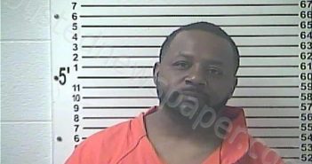 HANDLEY, JAMARQUIS VANDARREN | 2026-04-11 23:23:00 Hardin County, Kentucky Booking