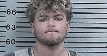 TURNBULL, DAKOTA DWAYNE | 2026-04-14 03:52:47 Hood County, Texas Booking