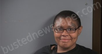 ROBERSON, DEJAH ALETHA LAUREN | 2026-04-22 10:05:00 Johnson County, Iowa Booking