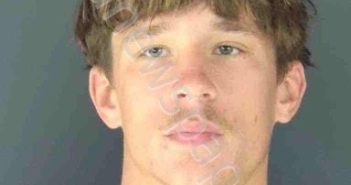 ROBERSON, WRYLAN | 2026-04-28 Sarasota County, Florida Booking