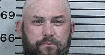 RIDDLE, AARON WALTER | 2026-05-03 01:01:17 Hood County, Texas Booking