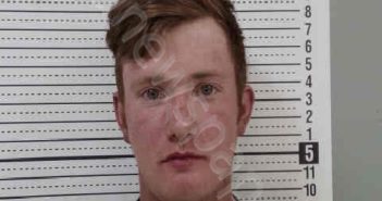 MULFORD,ETHAN ANDREW | 2026-05-09 00:34:00 Fayette County, Iowa Booking