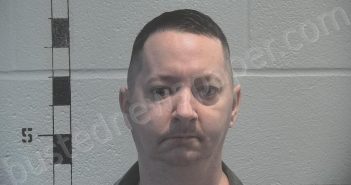 THOMPSON, MICHAEL SCOTT | 2026-05-19 14:31:00 Shelby County, Kentucky Booking