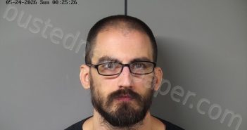 CARROLL, NATHAN BEDFORD ALLEN | 2026-05-23 23:36:44 Fayette County, Ohio Booking
