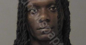 DICKERSON, JATRAVEON JASHON DAMALL | 2026-06-03 23:38:00 Macon County, Illinois Booking